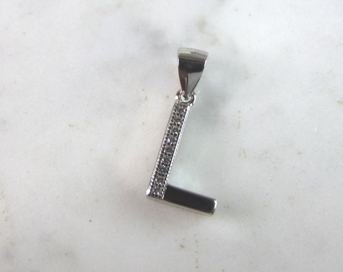 Womens Vintage Estate Sterling Silver CZ Letter "L" Pendant 1.4g E969