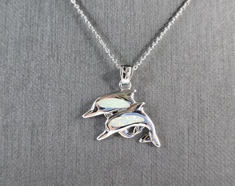 Womens Sterling Silver Opal Dolphin Pendant Necklace 4.7g E3786