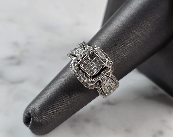 Womens Vintage Estate 10K White Gold Diamond Ring 7.1g, E6726