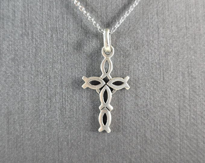 Womens Vintage Estate Sterling Silver Cross Pendant Necklace 2.8g E3179