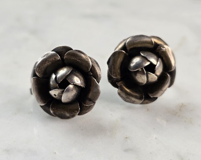 Womens Vintage Estate Sterling Silver Flower Screw Back Earrings 5.0g E4343