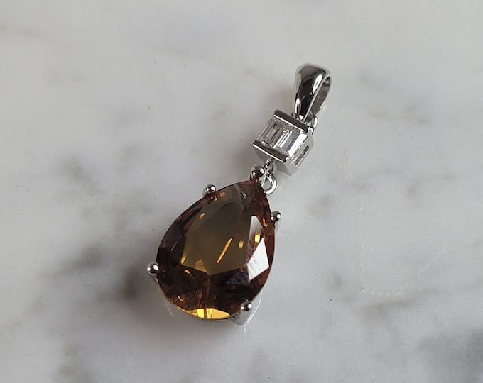 Womens  Estate Sterling Silver Citrine Pendant 2.7g E6444