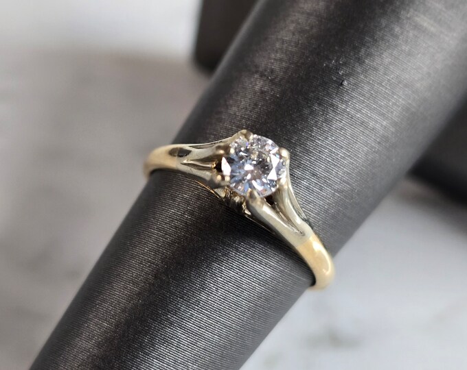 Womens Vintage Estate 14k Gold Diamond Engagement Ring 2.0g #E2470