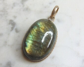 Womens Vintage Estate Sterling Silver Labradorite Stone Pendant 18.2g E4808