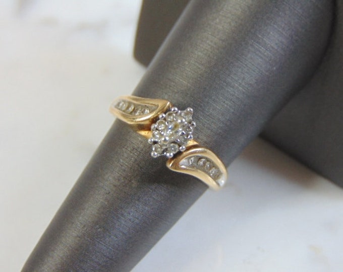 Womens Vintage Estate 10K Yellow Gold Diamond Ring 14.0g E3272