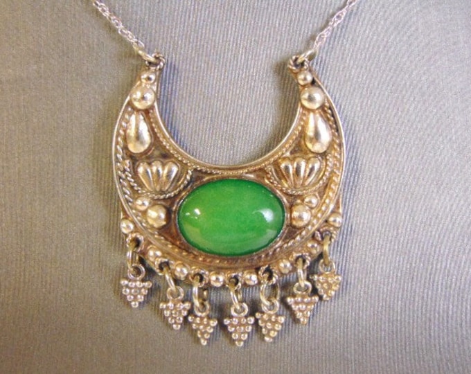 Womens Vintage Estate Sterling Silver Aventurine ? Pendant W/ Necklace 14.7g E4582