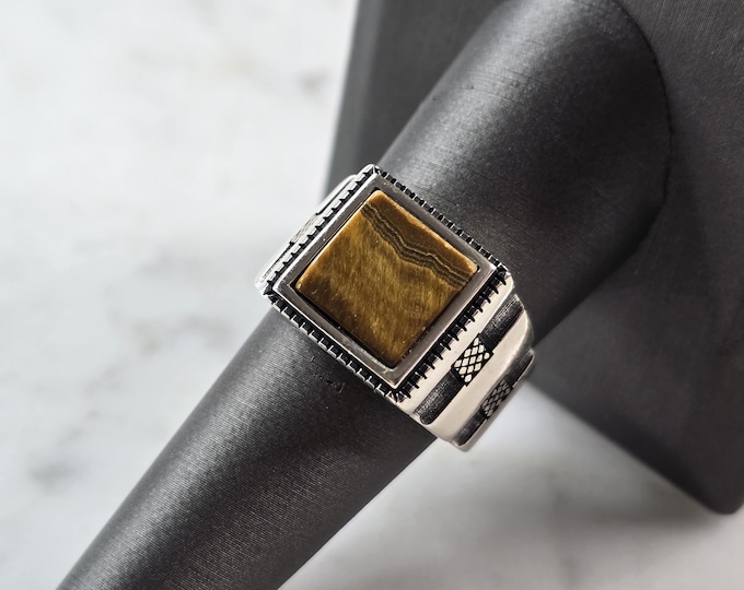 Mens Sterling Silver Modernist Tigers Eye Ring 9.3g E4005