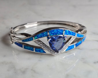 Womens Sterling Silver Modernist Blue Opal Bangle Bracelet 28.5g E7370