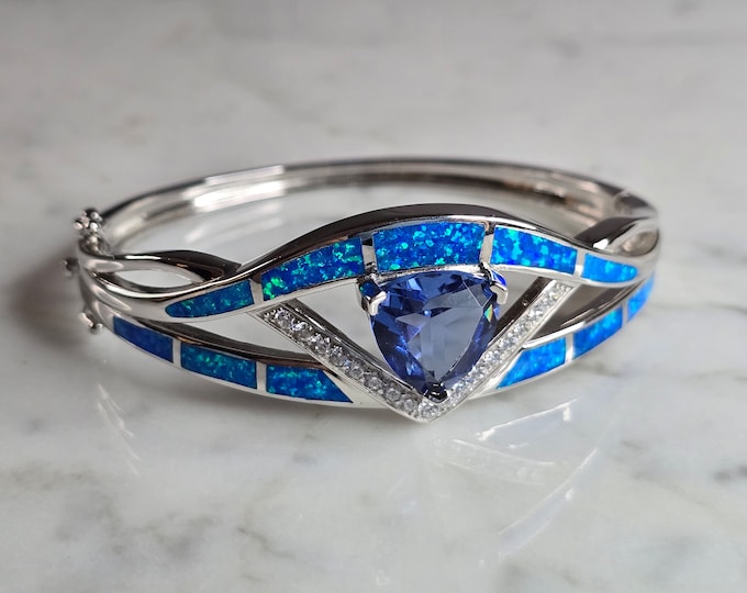 Womens Sterling Silver Modernist Blue Opal Bangle Bracelet 28.5g E7370