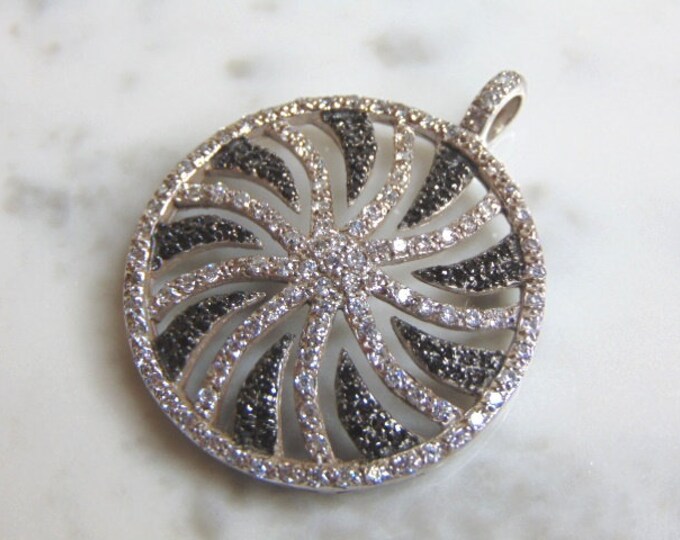 Womens Vintage Estate Sterling Silver Modernist CZ Pendant 10.6g E4614