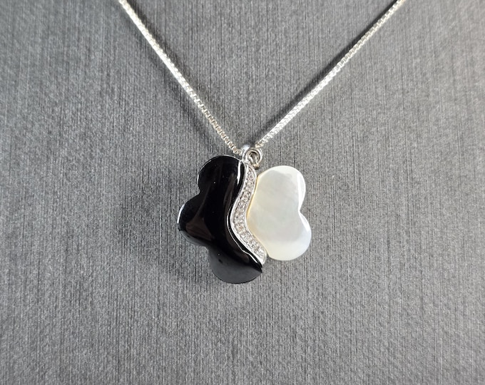 Womens Vintage Estate Sterling Silver Clover Pendant Necklace 5.9g E6600