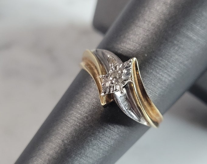 Womens Vintage Estate 10K Yellow & White Gold Diamond Ring 2.7g E6584