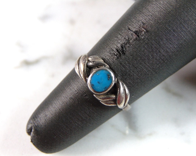 Womens Vintage Estate Sterling Silver Modernist Turquoise Ring 1.5g E6329