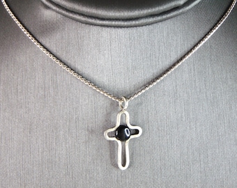 Womens Vintage Estate Sterling Silver Cross Necklace 6.0g E6361