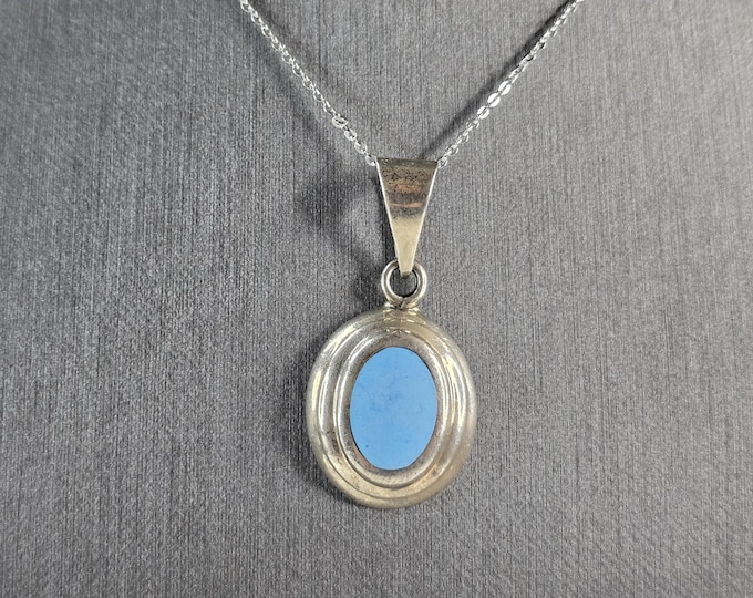 Womens Vintage Estate Sterling Silver Turquoise Pendant & Necklace 7.4g E6637