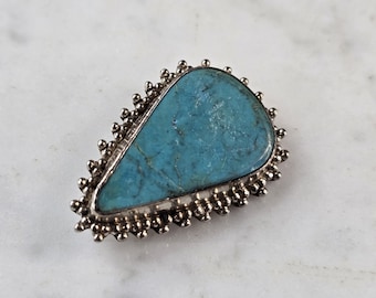 Womens Vintage Sterling Silver Southwestern Turquoise Brooch 8.2g E521