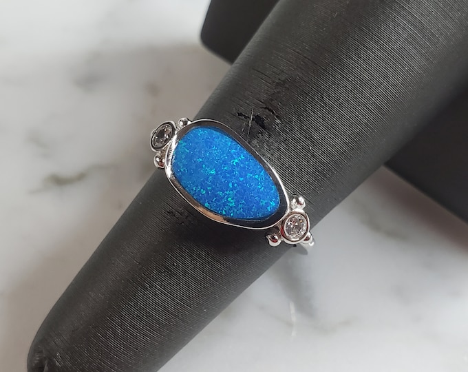 Womens Estate Sterling Silver Modernist Blue Opal Ring 3.3g E4207