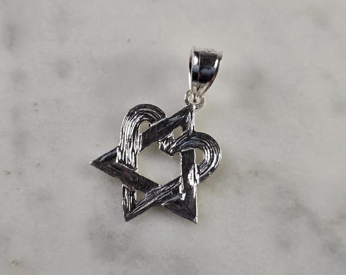 Sterling Silver Jewish Judaica Star of David Heart Pendant 1.0g E4760