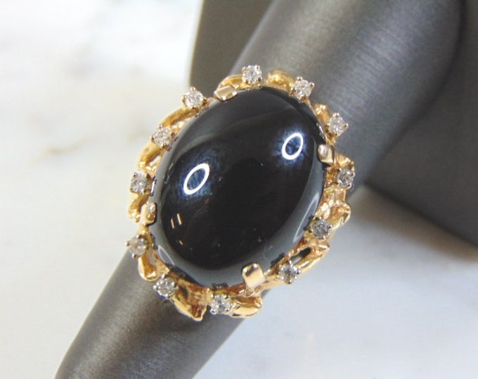 Womens Vintage Estate 14k Gold Onyx & Diamond Ring 10.6g E1015