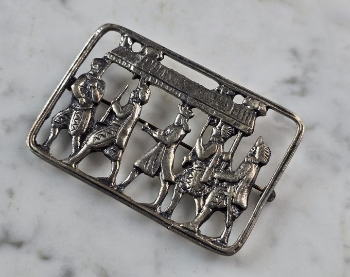 Womens Vintage Estate Sterling Silver Zoroastrian Brooch 24.1g E3337