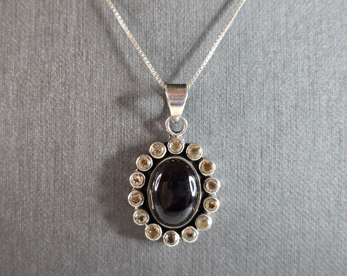 Womens Vintage Estate Sterling Silver Smokey Quartz Pendant Necklace 9.3g E7922