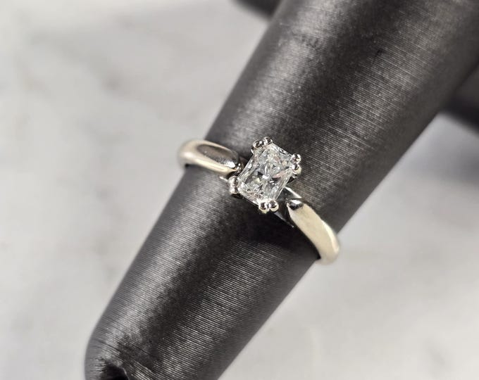 Womens Vintage Estate 14k White Gold Diamond Magic Glo Ring 2.7g E1737