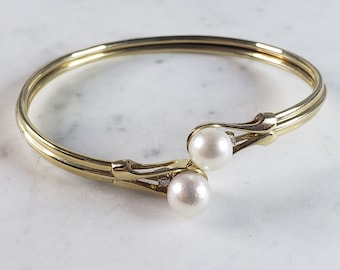 Womens Vintage Estate 14k Gold Pearl & Diamond Bangle Bracelet 12.9g E2935