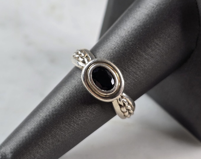 Womens Vintage Estate Sterling Silver Onyx Stone Ring 5.5g E1679
