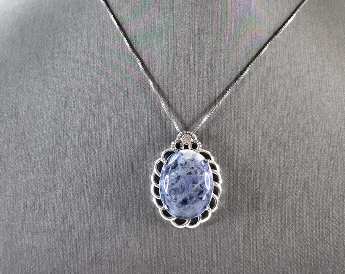 Womens Vintage Estate Sterling Silver Sodalite Pendant & Necklace 9.3g E4033
