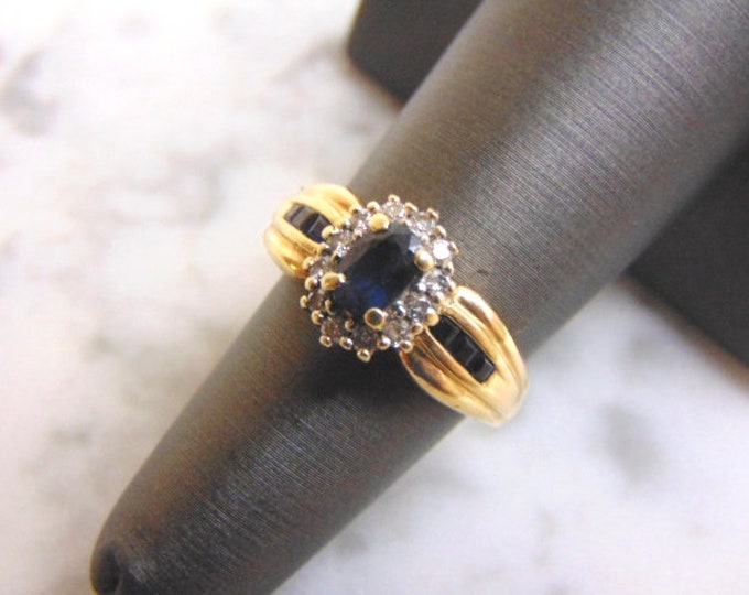 Womens Vintage Estate 14k Yellow Gold Sapphire & Diamond Ring 5.8g #E3626