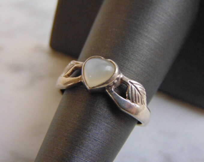 Womens Vintage Estate Sterling Silver Modernist Heart Ring 2.9g #E3438