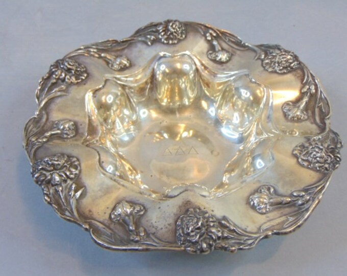 Vintage Antique Sterling Silver F.M. Whiting Bowl  228.5g