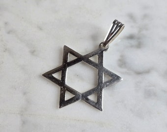 Sterling Silver Jewish Judaica Star of David Pendant, 2.3g E4917