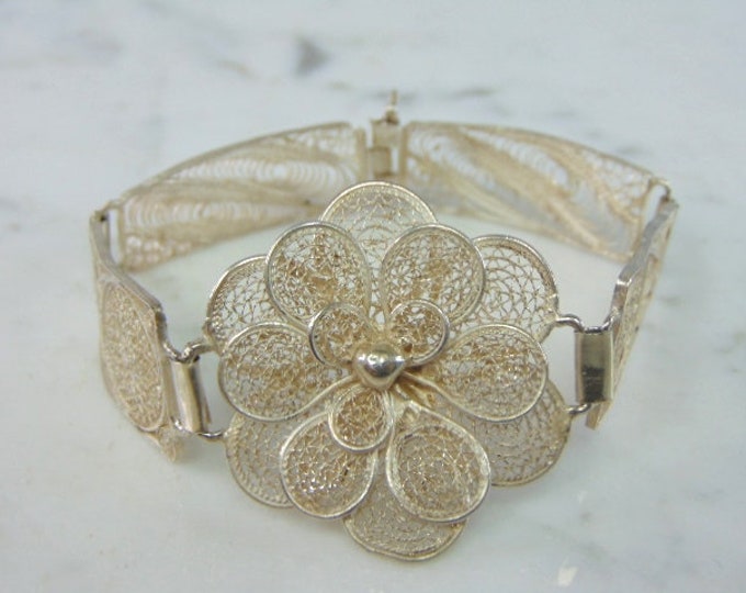 Womens Vintage Estate Sterling Silver Flower Bracelet 19.2g E1962