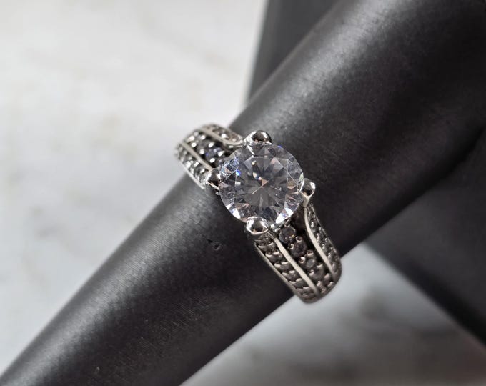 Womens Vintage Estate Sterling Silver Modernist CZ Ring 5.7g E4021