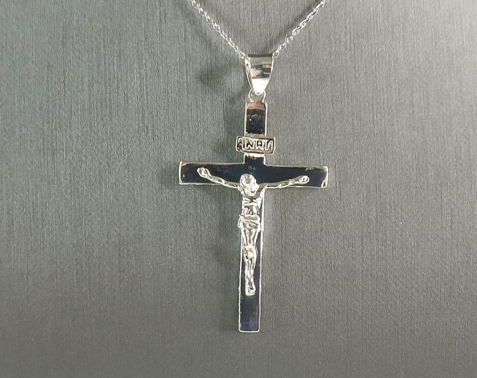 Womens Sterling Silver Religious Cross Pendant Necklace 5.9g E6582