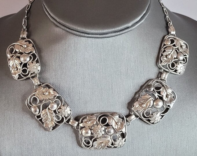Womens Vintage Estate Sterling Silver Floral Filigree Bib Necklace 30.5g E7041