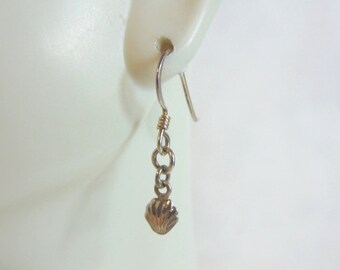 Womens Vintage Estate Sterling Silver Seashell Dangle Earrings 0.9g E5392