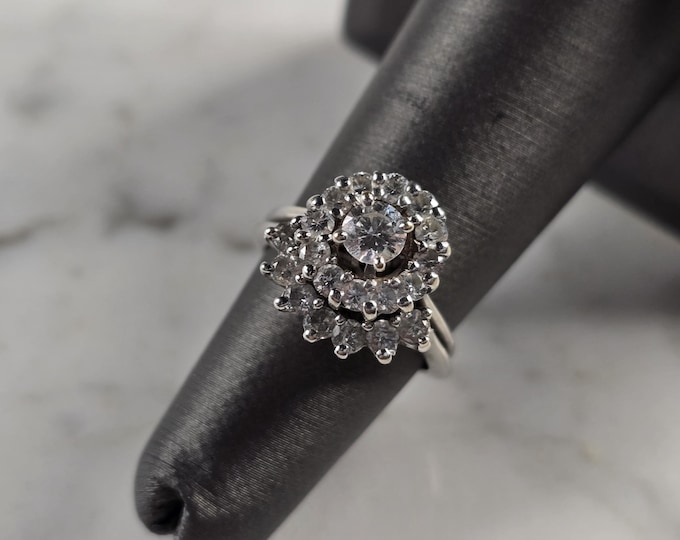 Womens Vintage Estate 14K White Gold Diamond Ring Set, 5.5g E7822