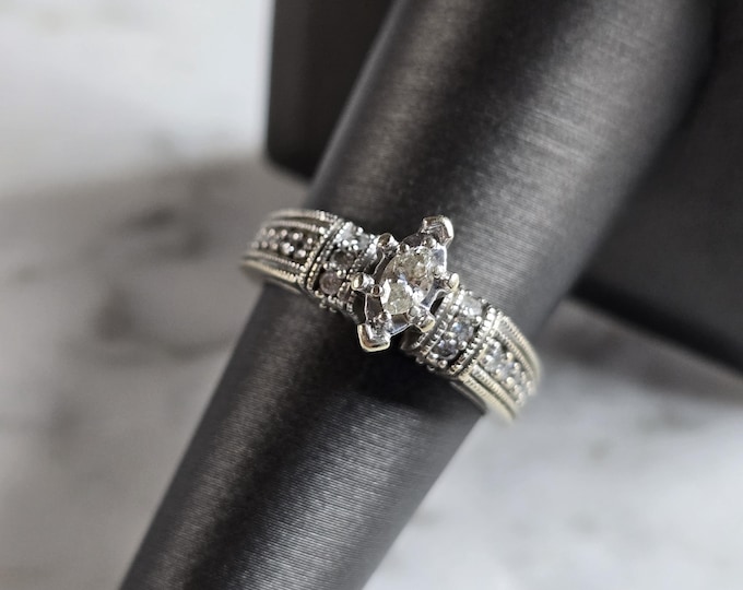 Womens Vintage Estate 14K White Gold Modernist Diamond Ring, 5.3g E6930