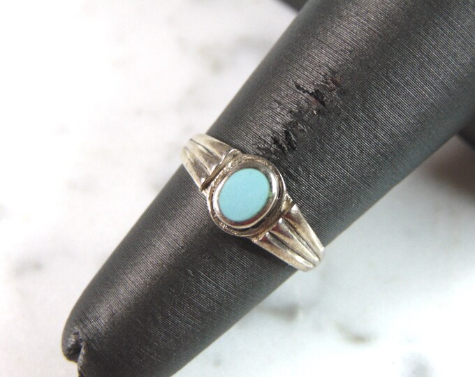 Womens Vintage Estate Sterling Silver Modernist Ring 1.3g E6333