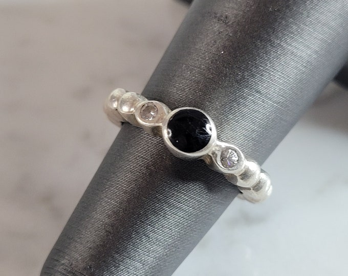 Womens Vintage Estate Sterling Silver Modernist Onyx Ring 3.3g E4618