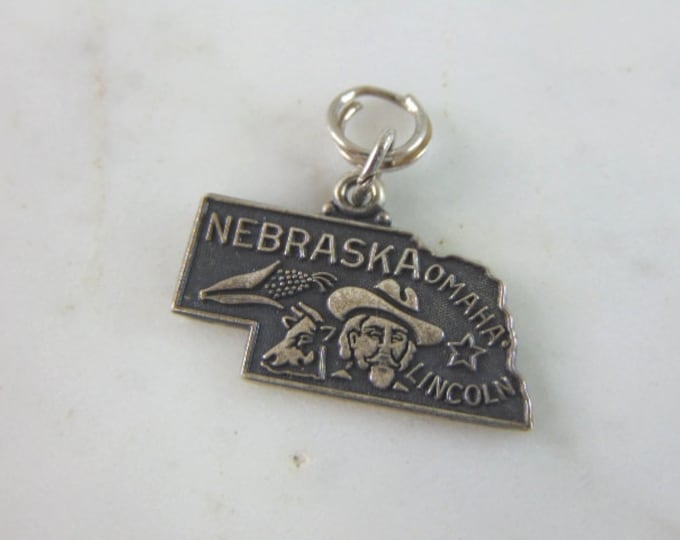Womens Vintage Estate Sterling Silver Nebraska Charm 2.9g E2336