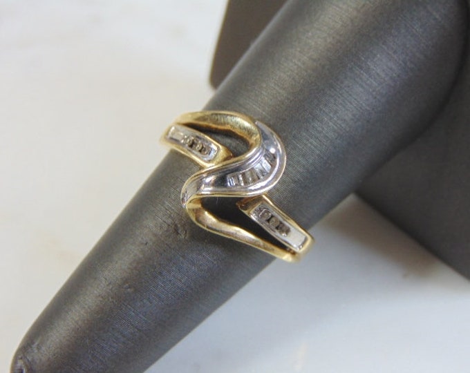 Womens Vintage Estate 10K Yellow Gold Diamond Ring 3.3g E3247