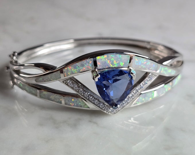 Womens Sterling Silver Modernist Opal Bangle Bracelet 28.0g E7371