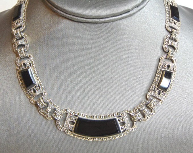 Womens Vintage Estate Sterling Silver Onyx Stone Necklace 54.4g E4784