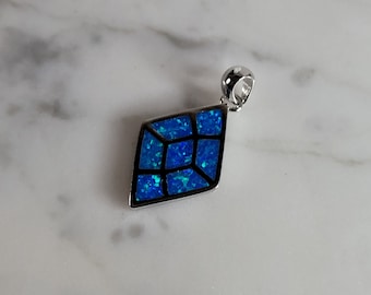 Womens Sterling Silver Modernist Blue Opal Pendant 3.2g E2875