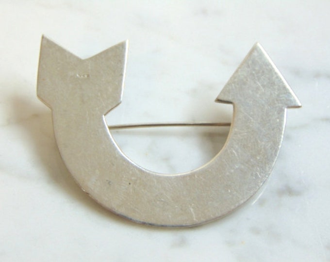 Womens Vintage Estate Sterling Silver "U" Turn Arrow Brooch 13.1g E1544