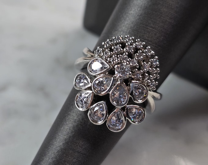 Womens Vintage Estate Sterling Silver Modernist CZ Ring 6.4g E1514