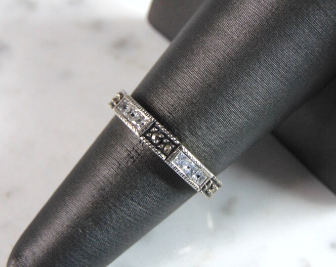 Womens Vintage Estate Sterling Silver CZ Ring 2.9g E3446